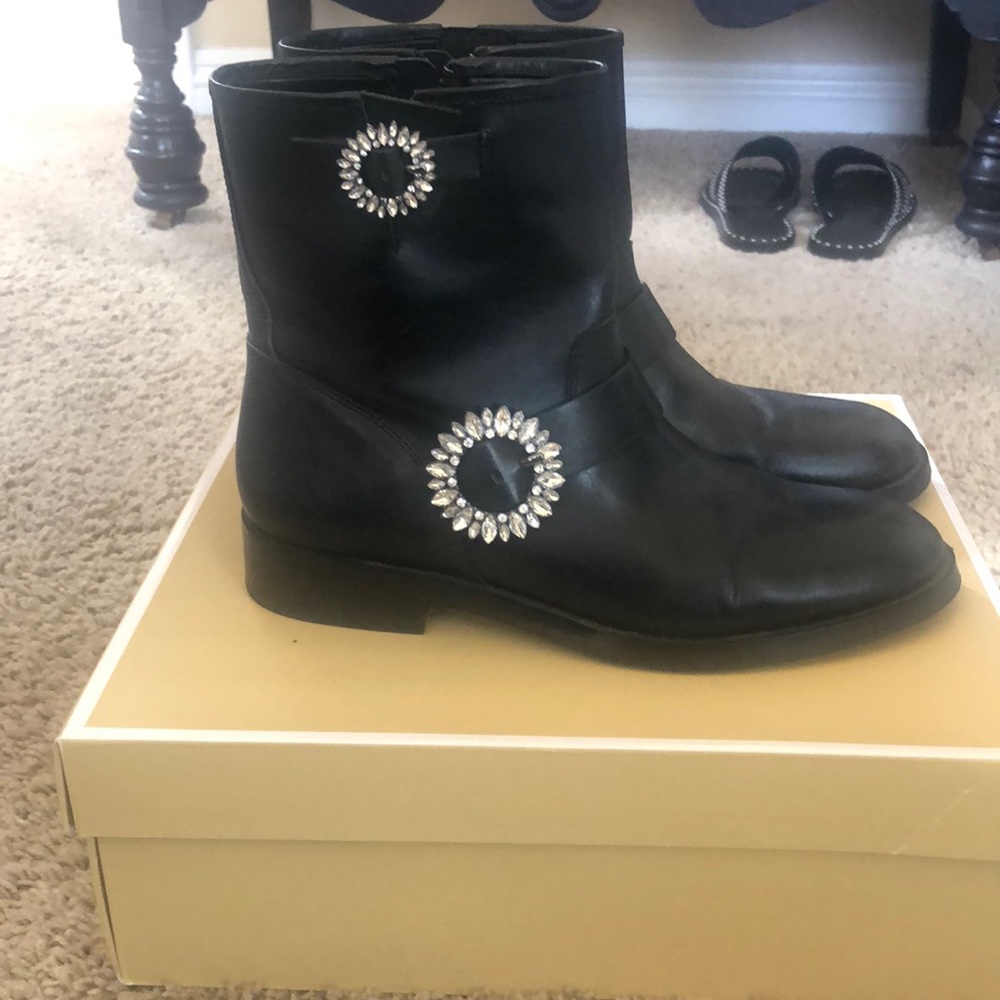 Michael Kors viola bootie with box